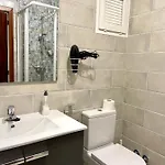 莱斯罗克斯酒店 酒店