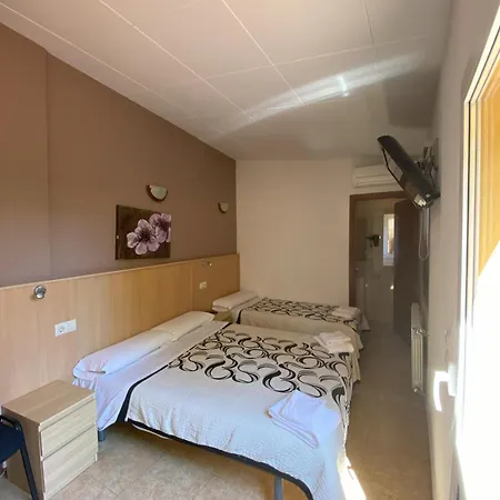 Les Roques Hotell Báscara