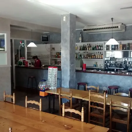 Szálloda Les Roques Báscara