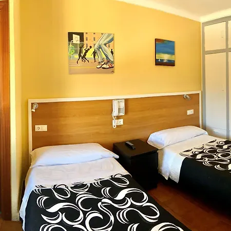 Les Roques Hotell Báscara